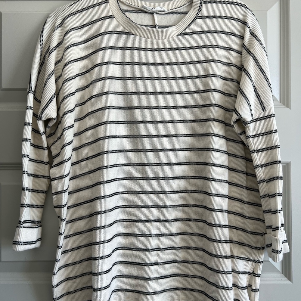 Carly Jean Los Angeles Black and White Striped Long Sleeve Tee